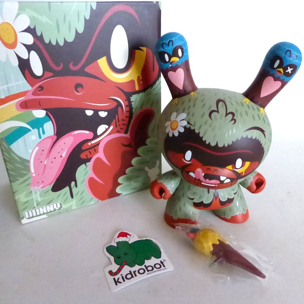 NEW 2009 8” KIDROBOT KRONK TREE HUGGER APE DUNNY DESIGNER ART VINYL FIGURE